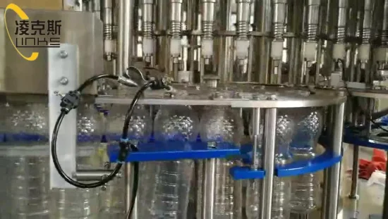 Máquina automática rotativa de llenado y tapado de agua por gravedad